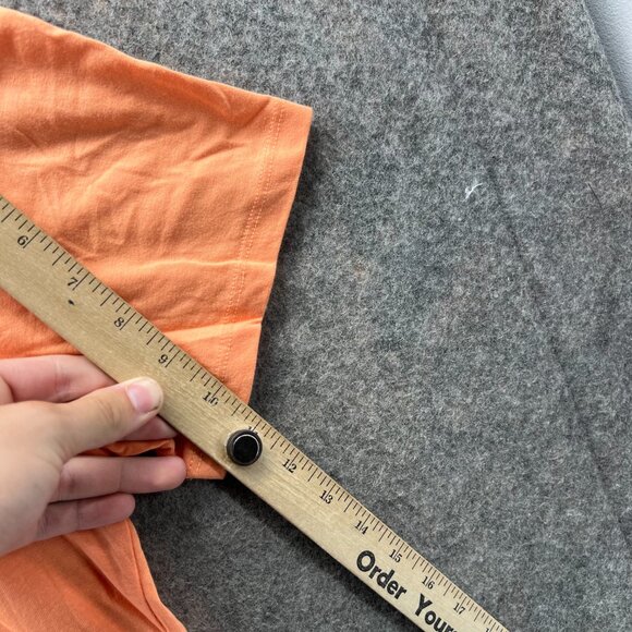 Guess Shirt Mens XL Orange Crewneck Spell Out Logo Cotton Extra Large Tee New - Picture 10 of 11